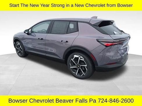 New 2026 Chevrolet Equinox EV LT image 3