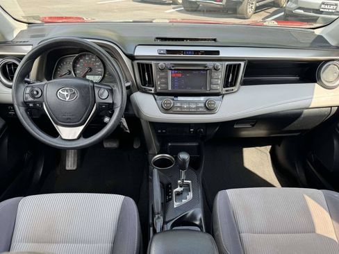 Used 2013 Toyota RAV4 XLE AWD/4WD image 3