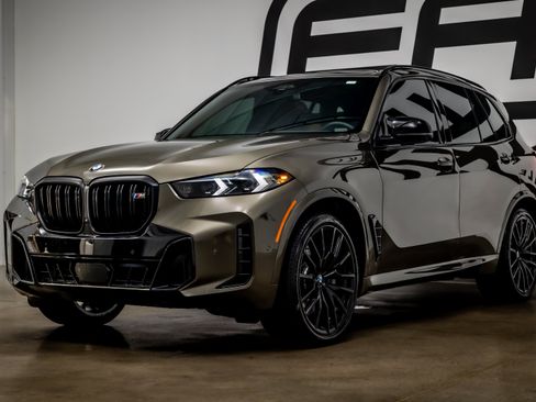 Used 2025 BMW X5 M60i AWD/4WD image 27