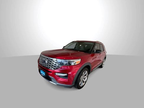 Used 2020 Ford Explorer Platinum w/ Premium Technology Package image 4
