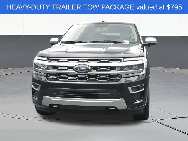 Used 2022 Ford Expedition Platinum AWD/4WD image 2