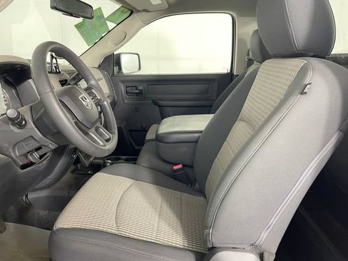 Used 2012 RAM 2500 ST w/ Popular Equipment Group AWD/4WD image 2