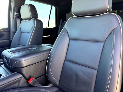 Used 2024 Chevrolet Tahoe Premier image 13