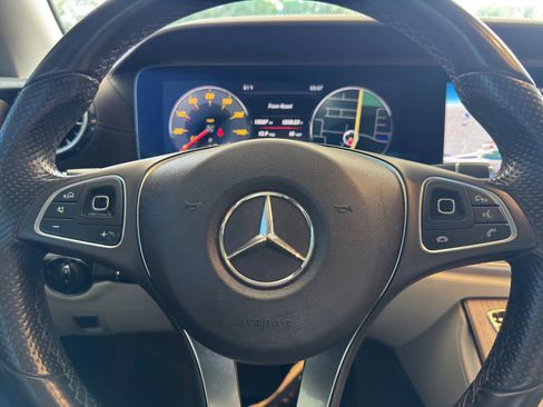 Used 2018 Mercedes-Benz E 400 Coupe image 30