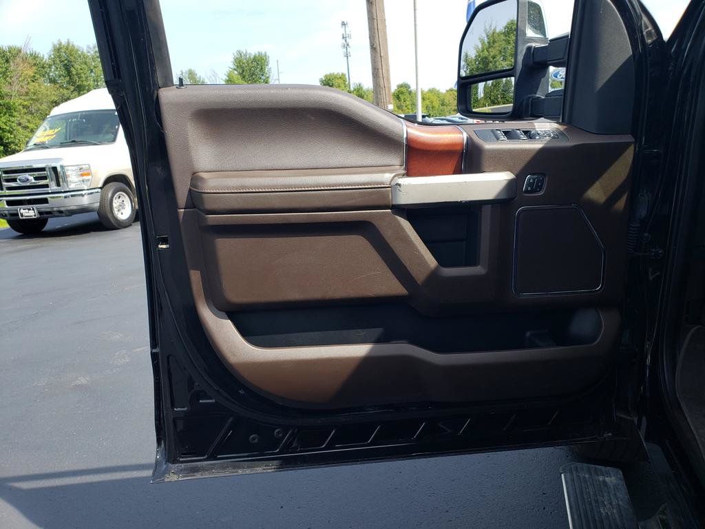 Used 2019 Ford F150 King Ranch w/ Equipment Group 601A Luxury AWD/4WD image 12