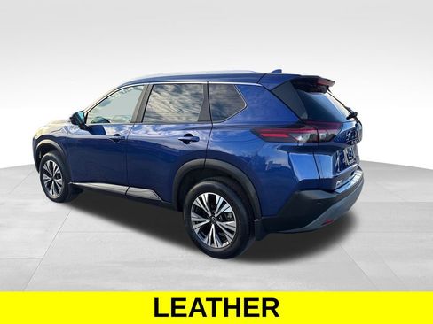 Used 2023 Nissan Rogue SV w/ SV Premium Package image 4