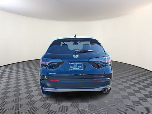 Used 2025 Honda HR-V Sport image 6