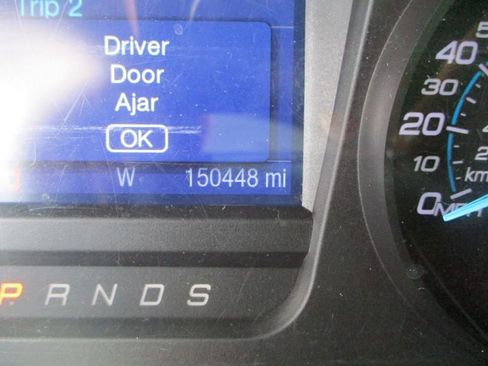 Used 2013 Ford Taurus SEL FWD image 13