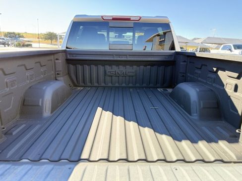 Used 2020 GMC Sierra 1500 SLT image 7