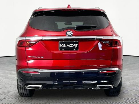 Used 2024 Buick Enclave Essence FWD image 5