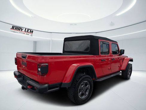 Certified 2020 Jeep Gladiator Rubicon AWD/4WD image 3