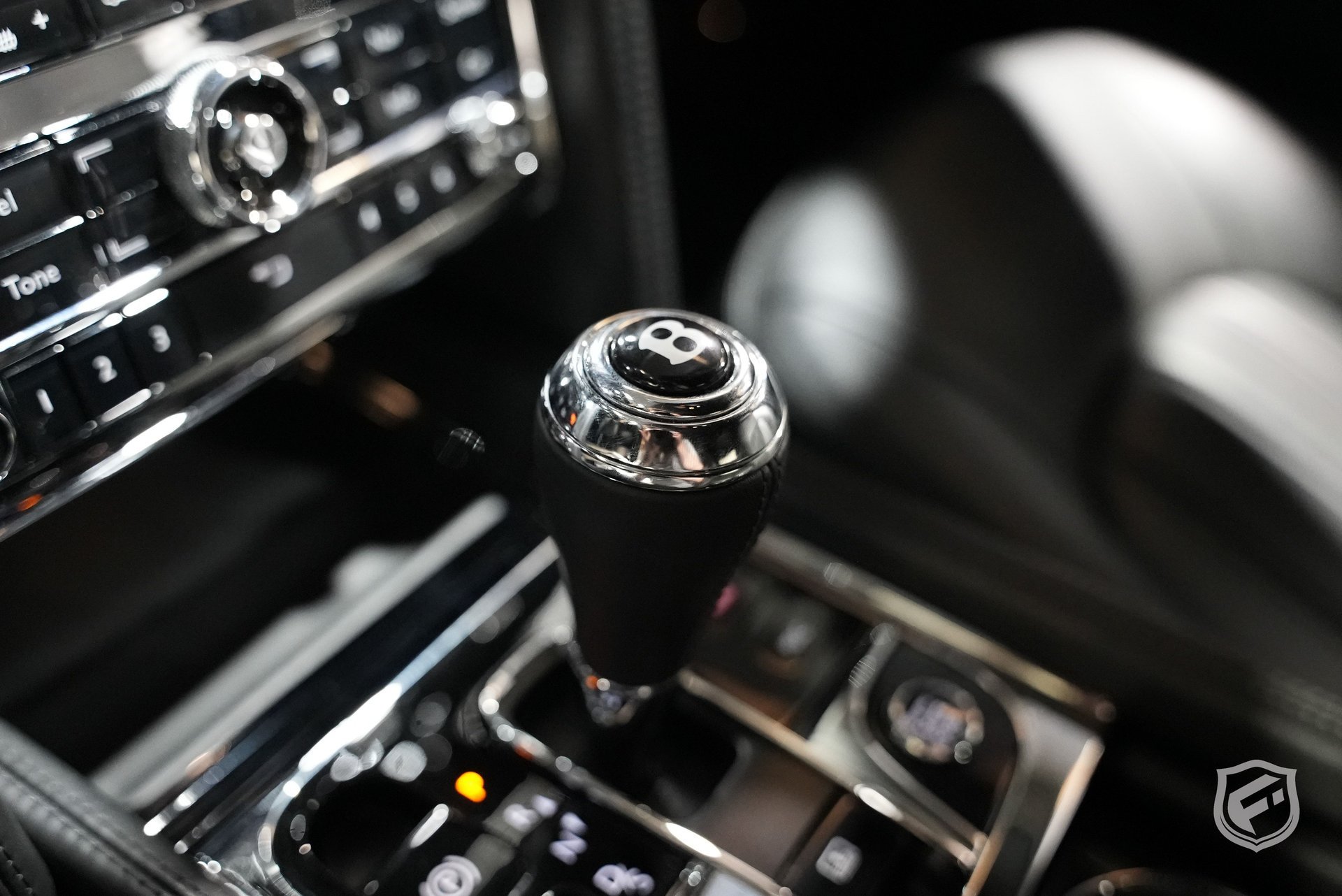 Used 2012 Bentley Mulsanne RWD image 24