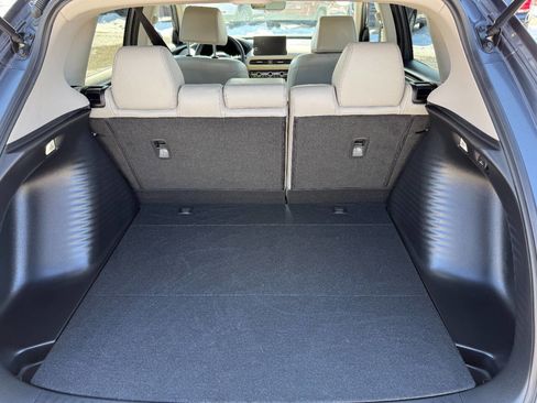 Used 2026 Honda HR-V EX-L image 11