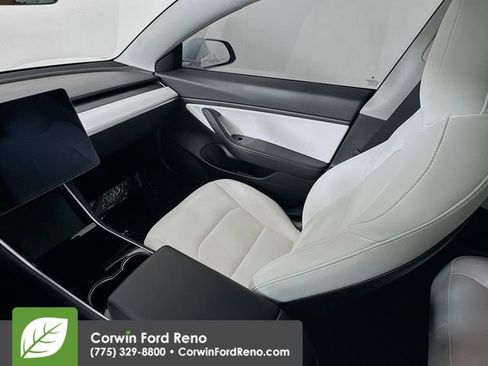 Used 2020 Tesla Model 3 Long Range image 25