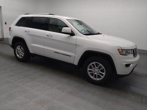 Used 2019 Jeep Grand Cherokee Laredo RWD image 11