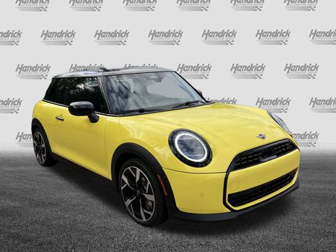 New 2026 MINI Cooper S image 2