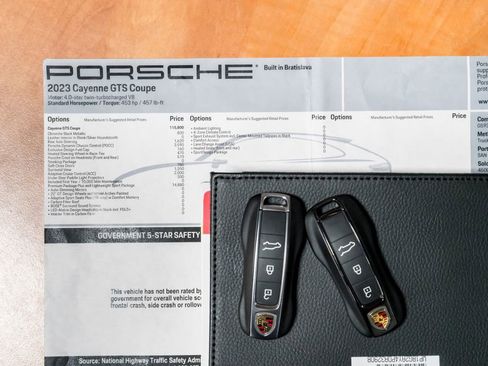 Used 2023 Porsche Cayenne GTS AWD/4WD image 62