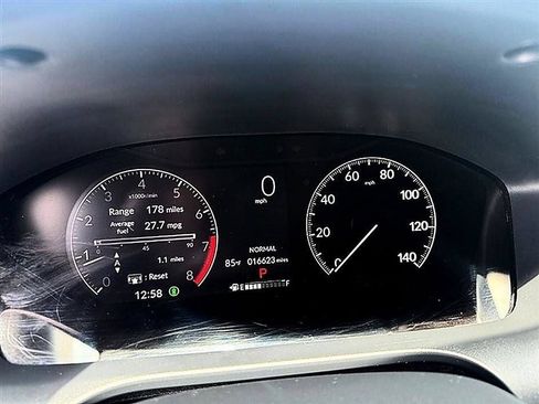 Used 2024 Honda HR-V Sport image 9