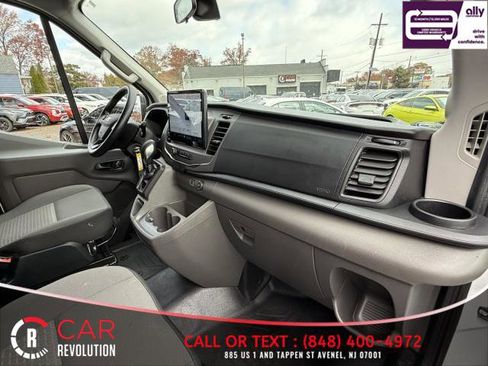 Used 2022 Ford Transit 350 XLT image 41
