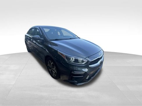 Used 2019 Kia Forte LXS FWD image 9