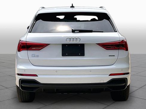 Used 2024 Audi Q3 2.0T Premium Plus w/ Premium Plus Package AWD/4WD image 5