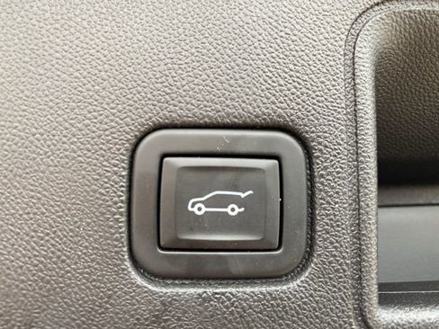 Certified 2023 GMC Terrain Denali image 31