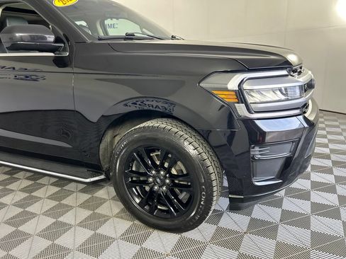 Used 2022 Ford Expedition XLT AWD/4WD image 4