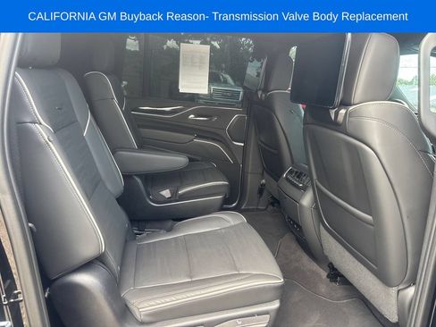 Used 2023 Cadillac Escalade ESV Sport w/ Touring Package AWD/4WD image 12