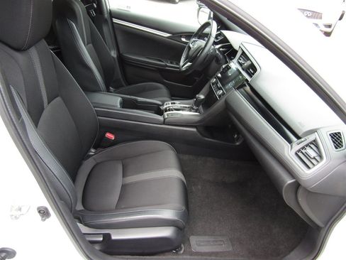 Used 2019 Honda Civic Sport image 17