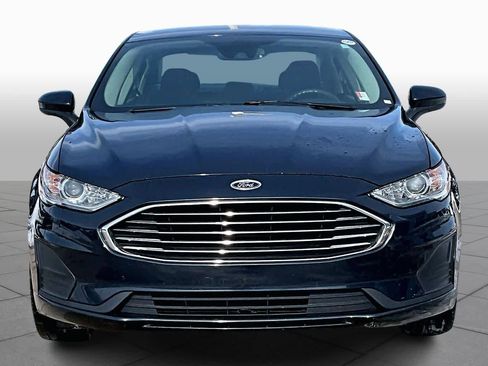 Used 2020 Ford Fusion SE image 5