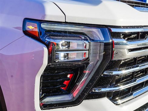 New 2026 Chevrolet Silverado 3500 LTZ w/ LTZ Premium Package image 10