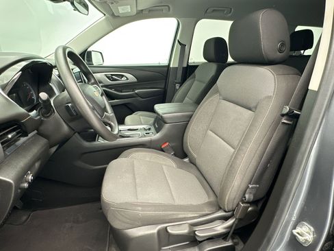 Certified 2020 Chevrolet Traverse LS w/ LPO, Floor Liner Package AWD/4WD image 5