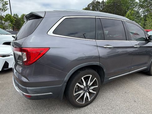 Used 2021 Honda Pilot Touring image 8