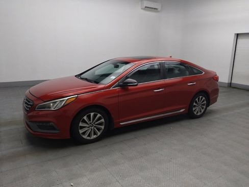Used 2017 Hyundai Sonata Sport w/ Value Edition Package 02 FWD image 2