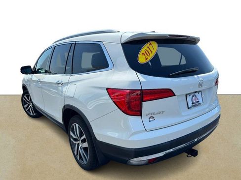 Used 2017 Honda Pilot Touring image 6