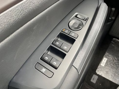 New 2026 Kia Sportage EX AWD/4WD image 23