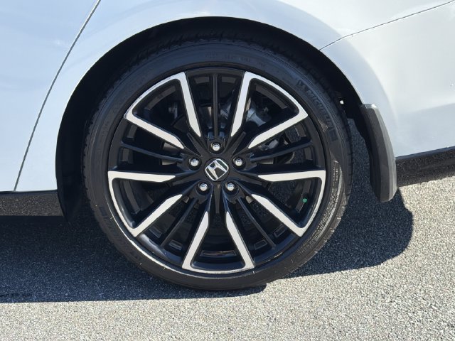 Used 2023 Honda Accord Touring image 21
