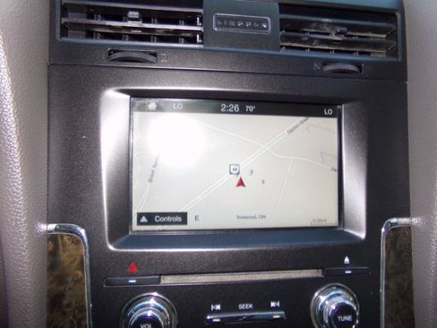 Used 2016 Lincoln Navigator L Select RWD image 70