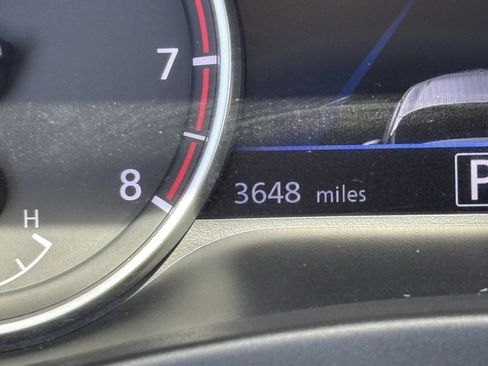 Certified 2025 Nissan Sentra SV FWD image 32