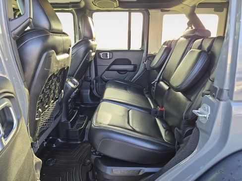 Used 2021 Jeep Wrangler Unlimited Rubicon 4xe w/ Cold Weather Group image 12