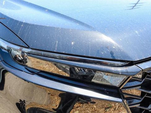 Used 2024 Honda CR-V Sport image 10