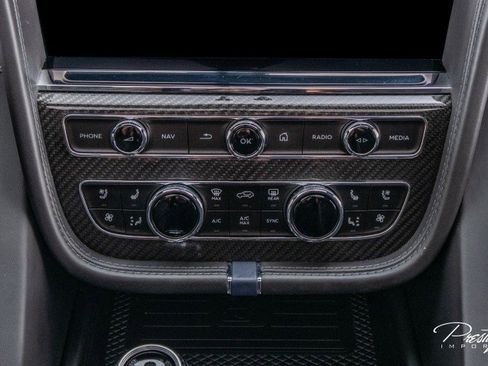 Used 2023 Bentley Bentayga Speed image 51