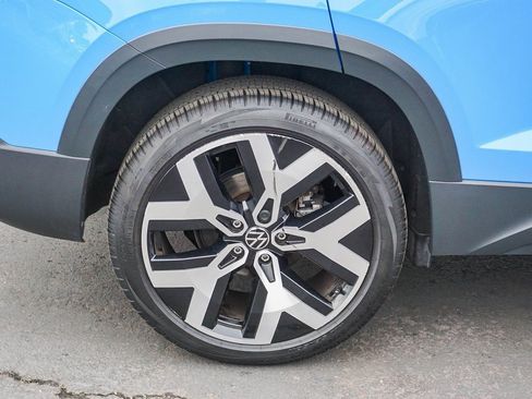 Used 2022 Volkswagen Taos SEL image 9