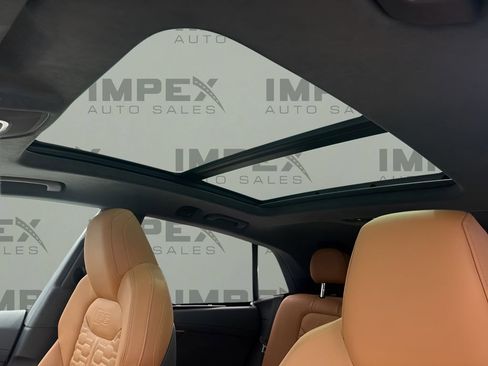 Used 2025 Audi RS Q8 performance image 12