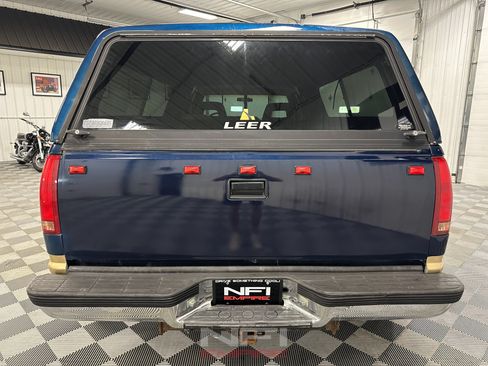 Used 1993 Chevrolet Silverado 3500 4x4 Extended Cab image 9