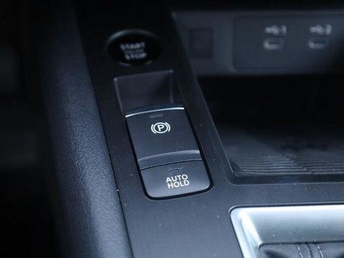 New 2026 Nissan Kicks SV AWD/4WD image 17