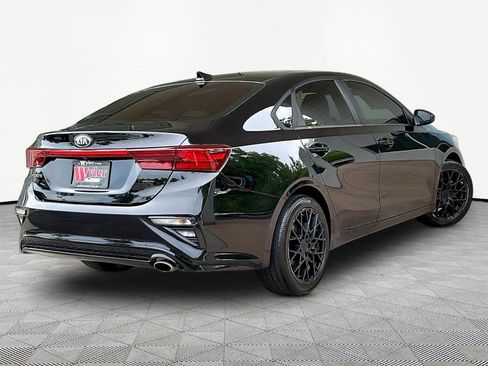 Used 2019 Kia Forte LXS FWD image 6