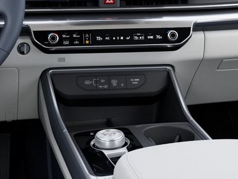 New 2026 Kia Carnival SX FWD image 23