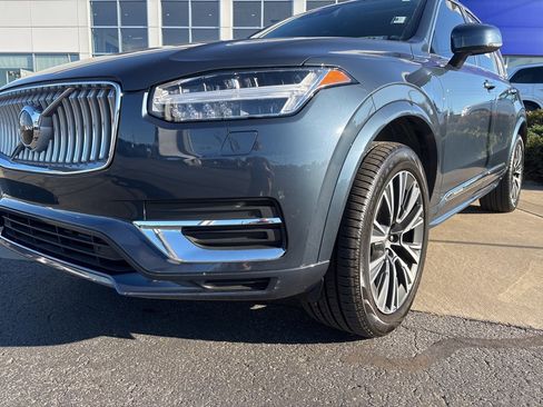 Certified 2022 Volvo XC90 T8 Inscription Expression w/ Climate Package image 7