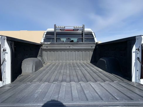 Used 2020 GMC Sierra 1500 Elevation image 14